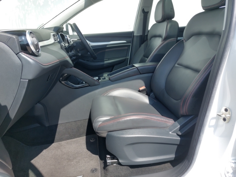 MG ZS 115Kw Trophy Ev Long Range 73Kwh White #5