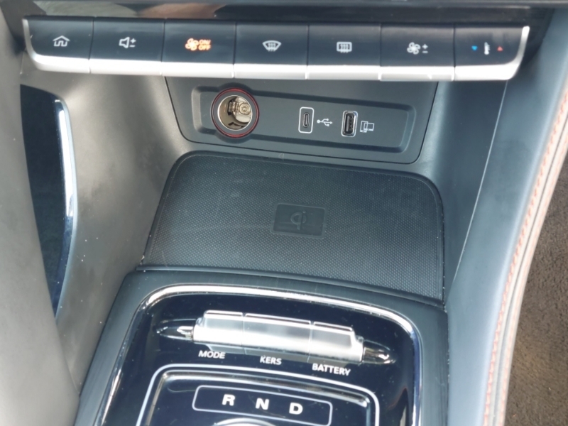 MG ZS Mg Zs 51.1Kwh Trophy White #15