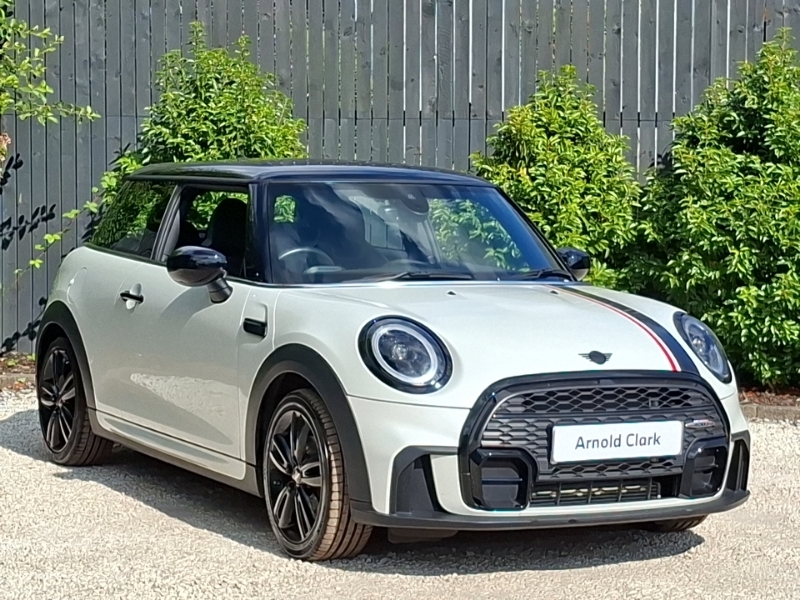 Mini Hatch 1.5 Cooper Sport Premium White