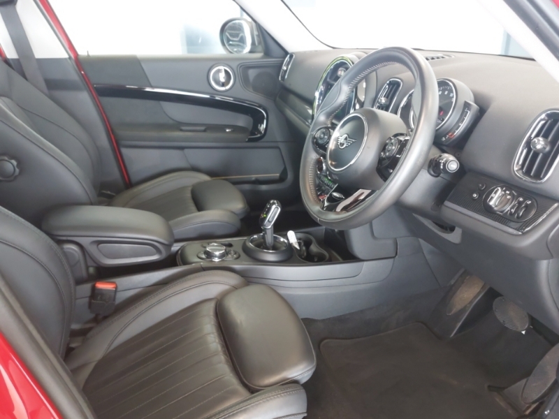 Mini Countryman 1.5 Cooper Exclusive Comfortnav Pack Red #6