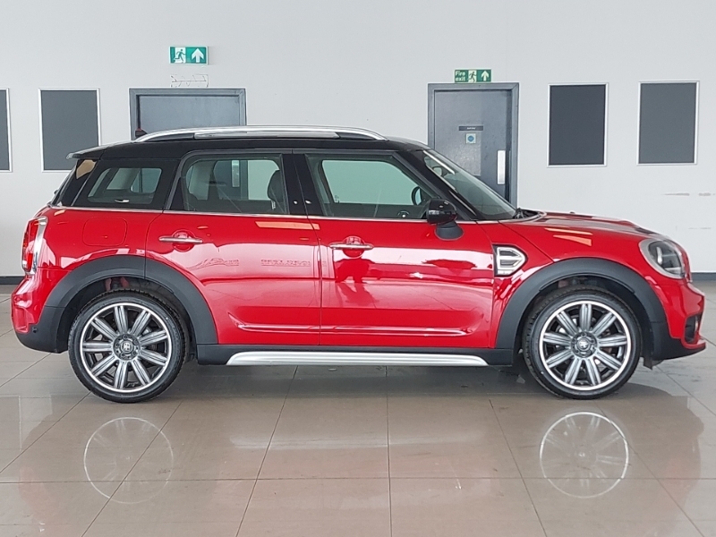 Mini Countryman 1.5 Cooper Exclusive Comfortnav Pack Red #3