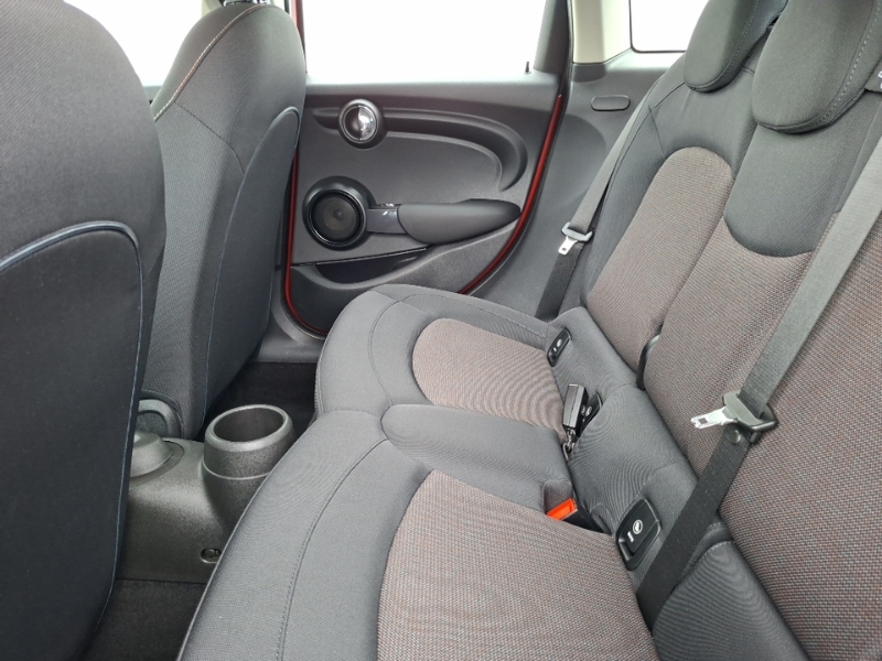 Mini Hatch 1.5 Cooper Red #6