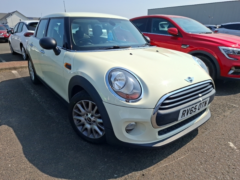Mini Hatch 1.2 One White
