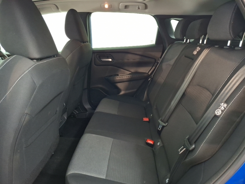 Nissan Qashqai 1.3 Dig-t Mh N-connecta Glass Roof BW73VFC Blue #6