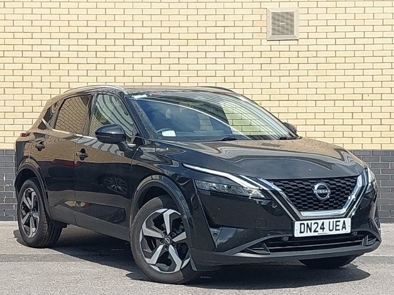 Nissan Qashqai 1.3 Dig-t Mh 158 N-connecta Xtronic Black