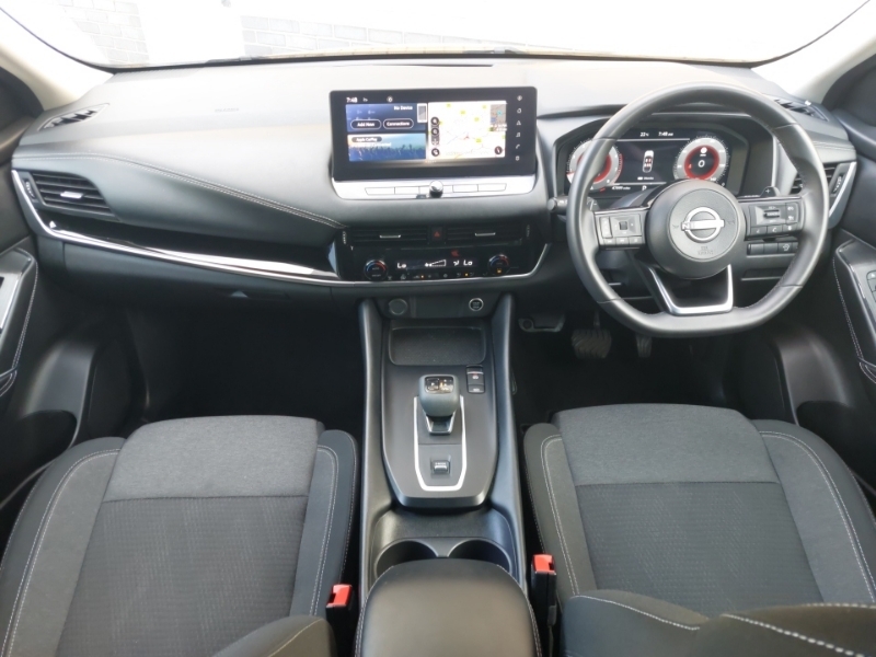 Nissan Qashqai 1.3 Dig-t Mh 158 N-connecta Xtronic DN24UEA Black #3