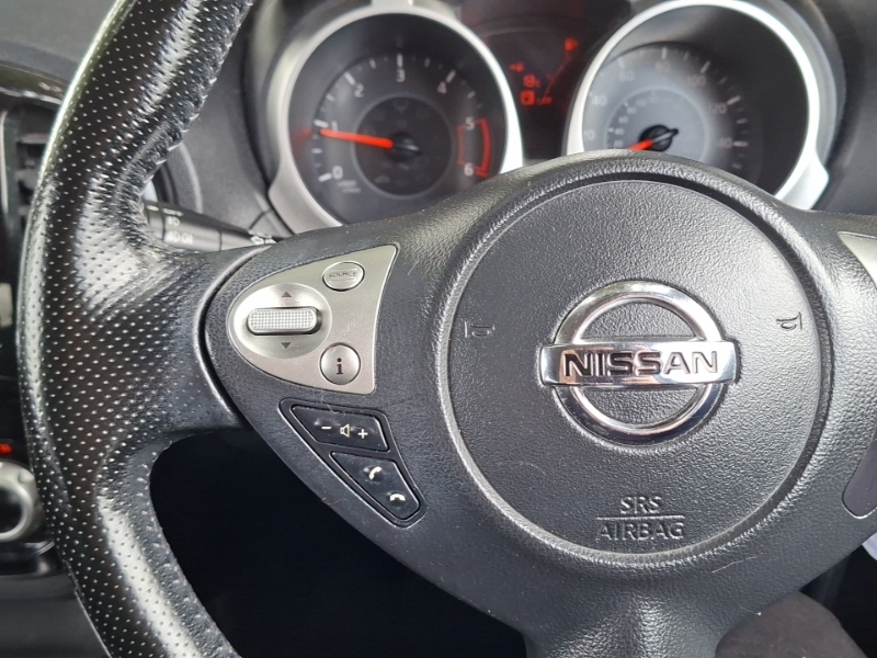 Nissan Juke Tekna Blue #12