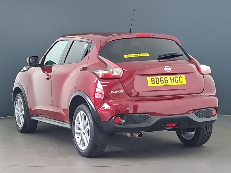 Nissan Juke 1.5 Dci N-connecta BD66HGC Red #2