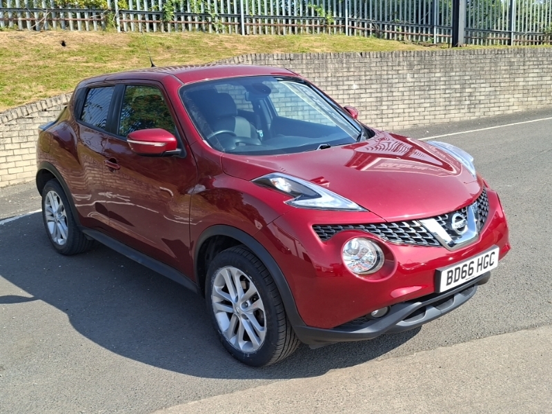 Nissan Juke 1.5 Dci N-connecta Red