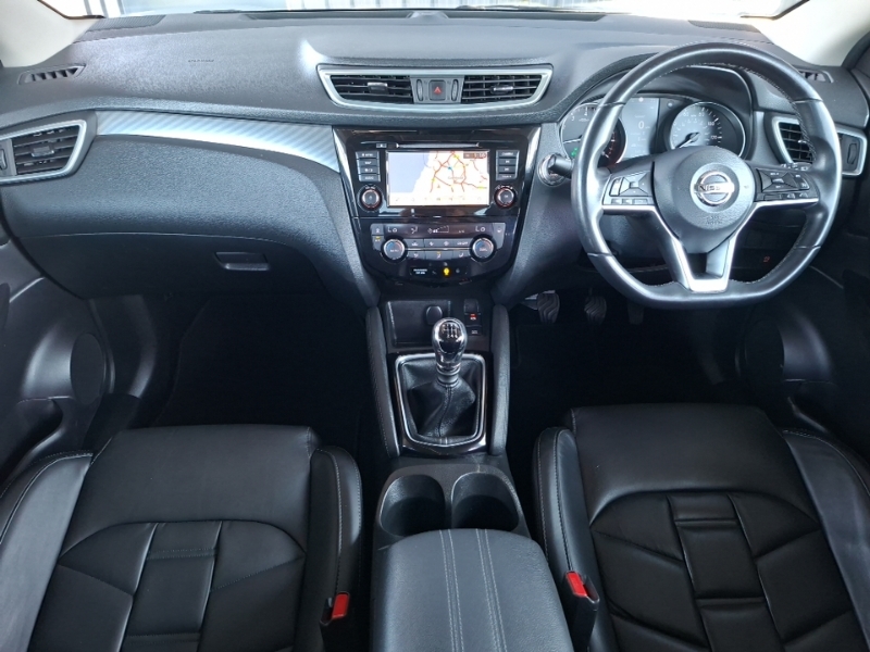 Nissan Qashqai 1.3 Dig-t N-motion Silver #3