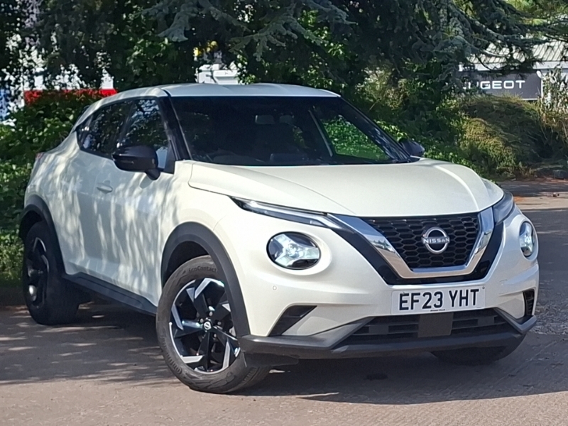 Nissan Juke 1.0 Dig-t 114 N-connecta Dct White