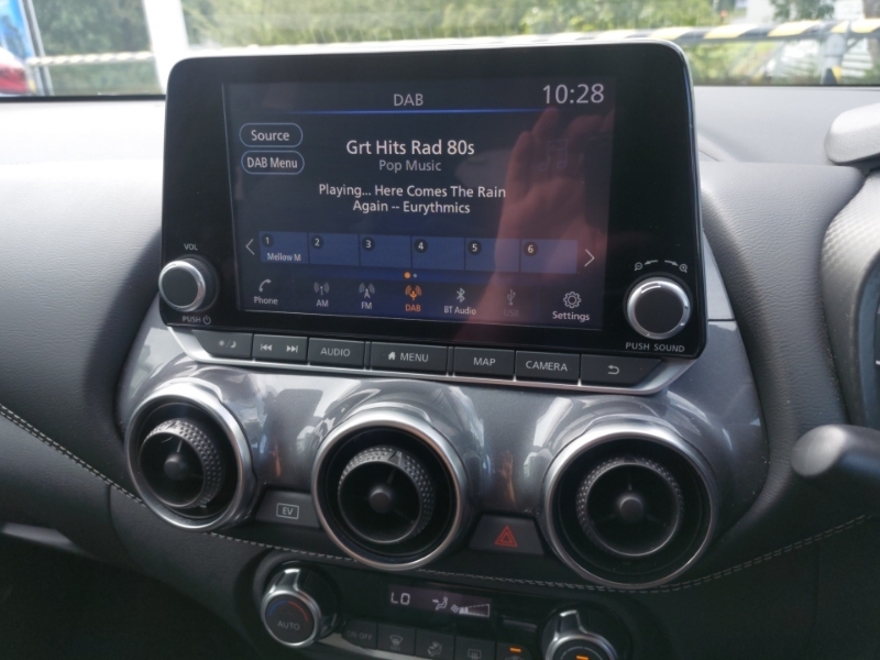 Nissan Juke N-connecta Grey #11