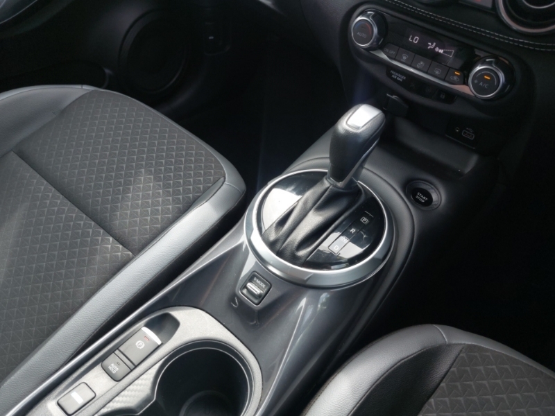Nissan Juke N-connecta Grey #15
