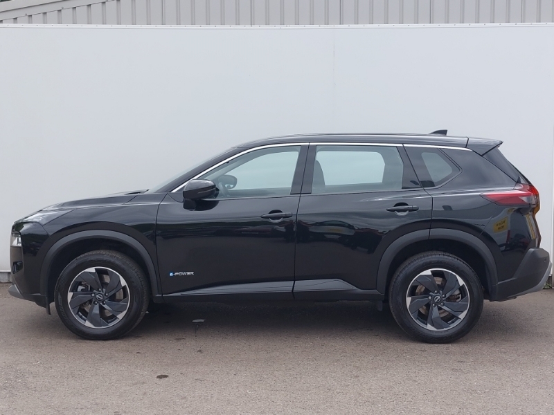 Nissan X-Trail 1.5 E-power 204 Acenta Premium Xtronic Black #4