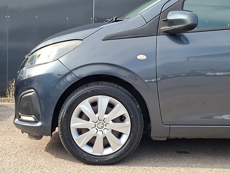 Peugeot 108 Hatchback 1.0 Active 2015 Red #19