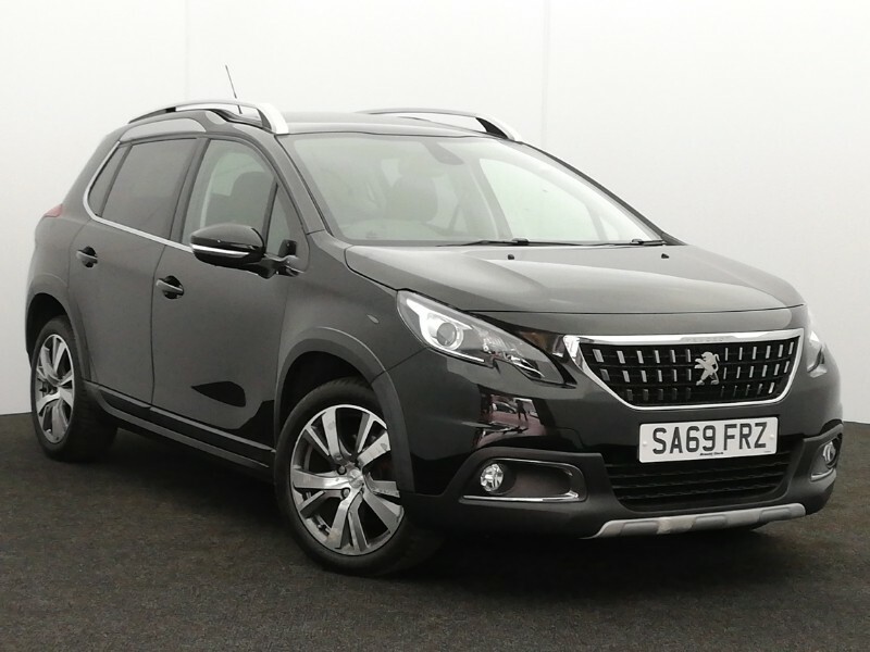 Peugeot 2008 1.2 Puretech 130 Allure Premium Eat6 Black