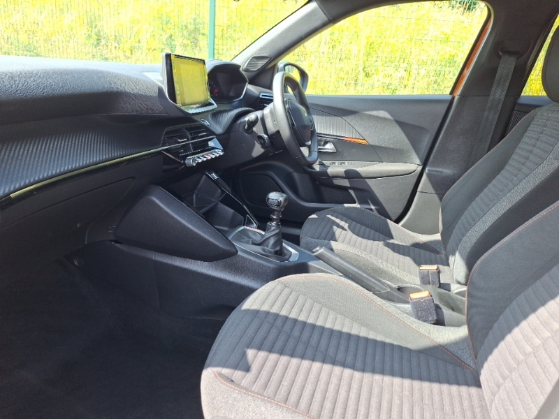 Peugeot 2008 1.2 Puretech Active Premium Orange #5