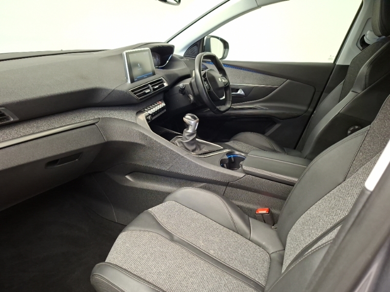 Peugeot 3008 1.2 Puretech Allure Grey #5