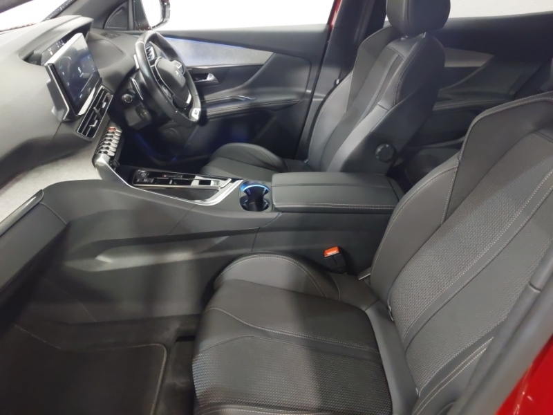 Peugeot 3008 1.2 Puretech Gt Eat8 Red #5