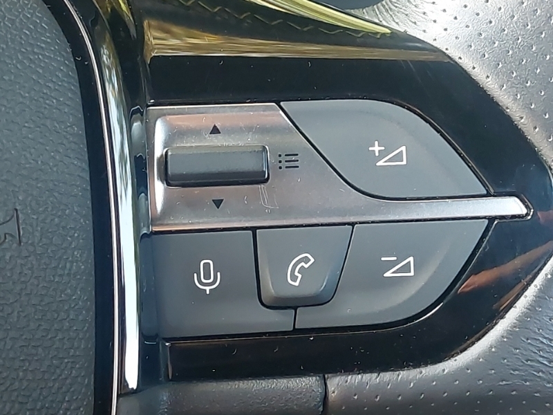 Peugeot 308 Active Premium White #14