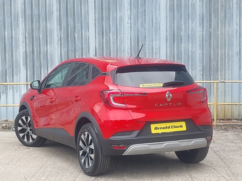 Renault Captur 1.0 Tce 90 Evolution GV23UTG Red #2