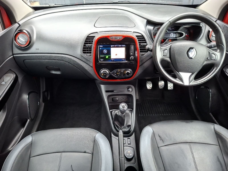 Renault Captur 1.5 Dci 90 Signature Nav SB17JXC Red #3