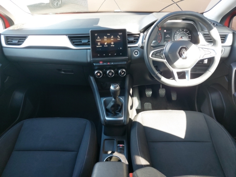 Renault Captur 1.3 Tce 130 Iconic Black #3