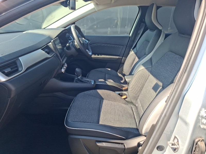 Renault Captur 1.6 E-tech Full Hybrid 145 Techno Black #5