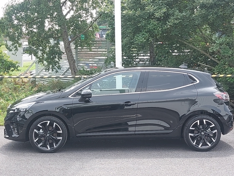 Renault Clio 1.6 E-tech Full Hybrid 145 Techno Black #4