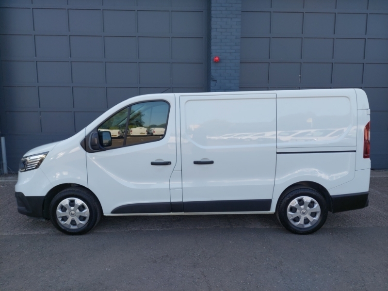 Renault Trafic Sl28 Blue Dci 130 Business Van White #4