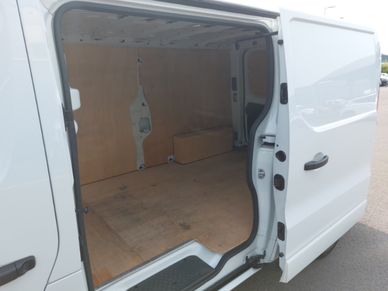Renault Trafic Ll30 Blue Dci 130 Extra Safety Van White #6