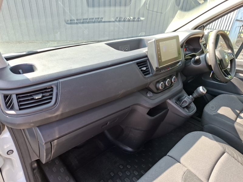 Renault Trafic Sl30 Blue Dci 130 Advance Van White #8