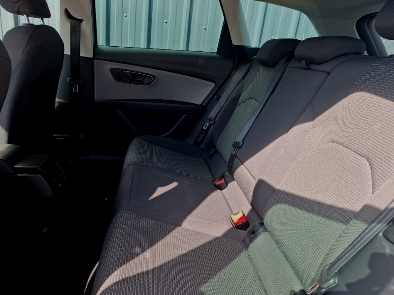 Seat Leon 1.6 Tdi Se Dynamic Ez Silver #6