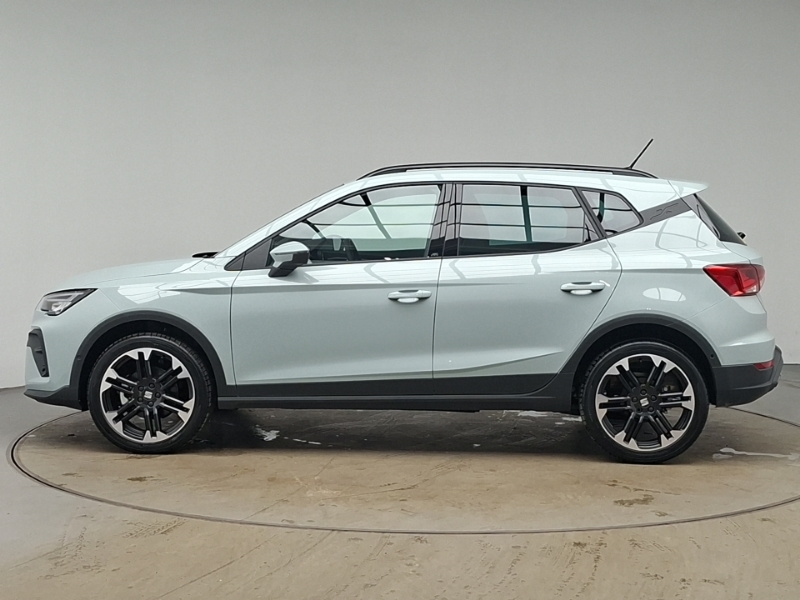 Seat Arona 1.0 Tsi 115 Fr Sport Dsg Grey #4