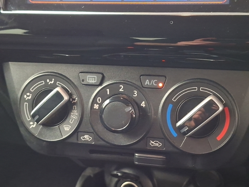 Suzuki Swift Sz-l Dualjet Mhev Silver #15