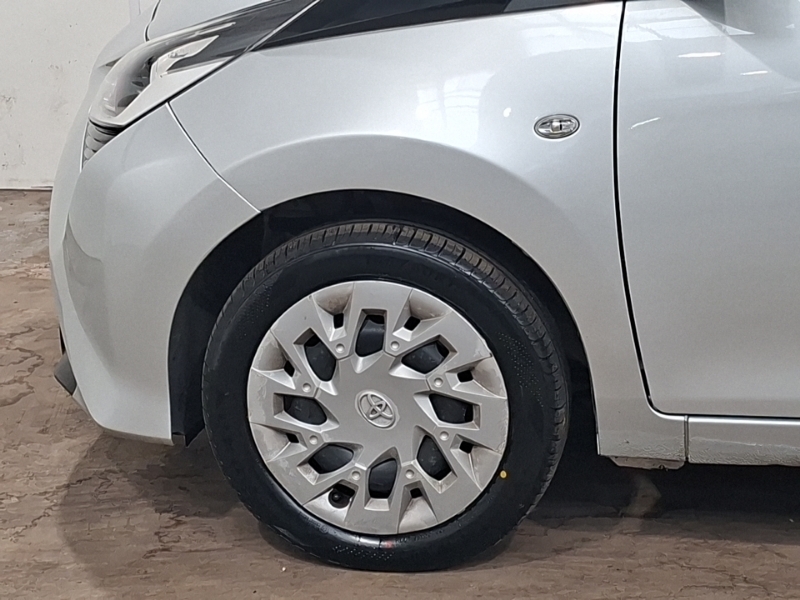 Toyota Aygo Automatic Grey #19