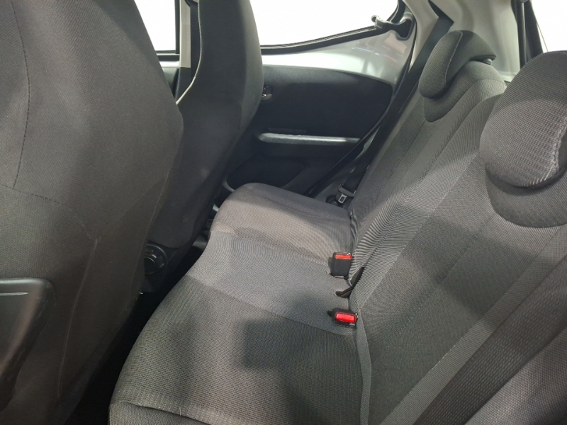 Toyota Aygo 1.0 Vvt-i X-play Tss Silver #6