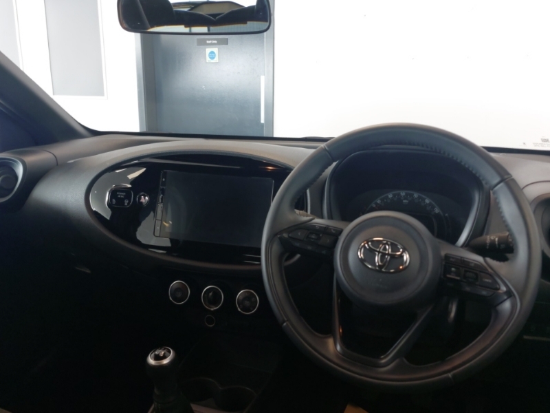 Toyota Aygo X 1.0 Vvt-i Pure Blue #4