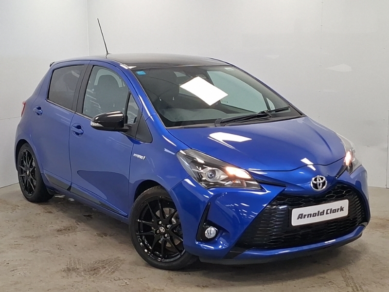 Toyota Yaris Excel Black #1