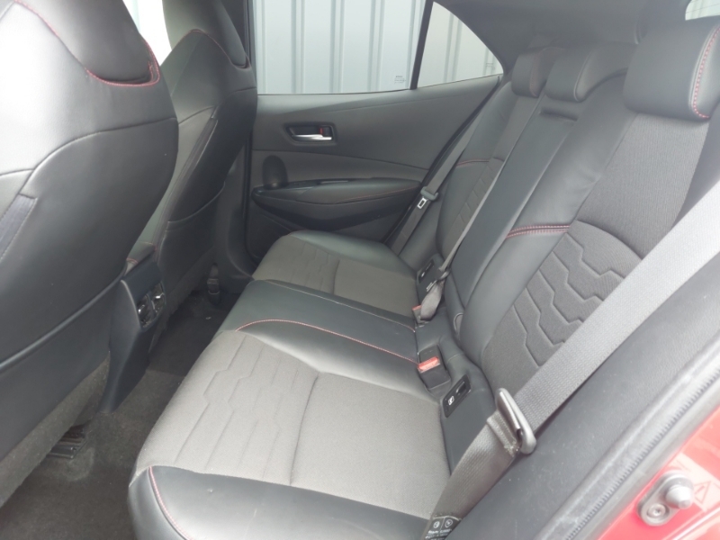 Toyota Corolla 2.0 Vvt-i Hybrid Excel Cvt YC70MHL Red #6
