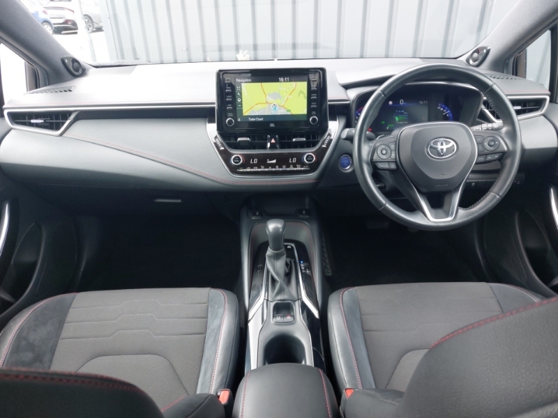 Toyota Corolla 2.0 Vvt-i Hybrid Excel Cvt YC70MHL Red #3