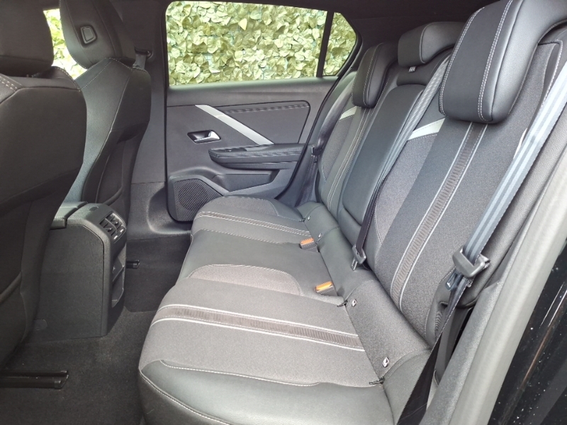 Vauxhall Astra 1.2 Turbo 130 Gs FT23AED Black #6