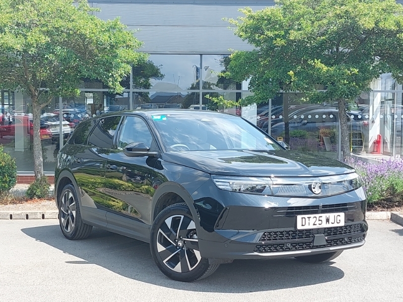 Vauxhall Grandland 1.2 Hybrid 136 Gs E-dct6 Black