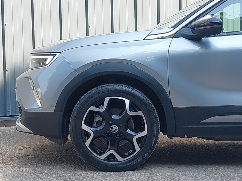 Vauxhall Mokka-e 50Kwh Sri Nav Premium White #18