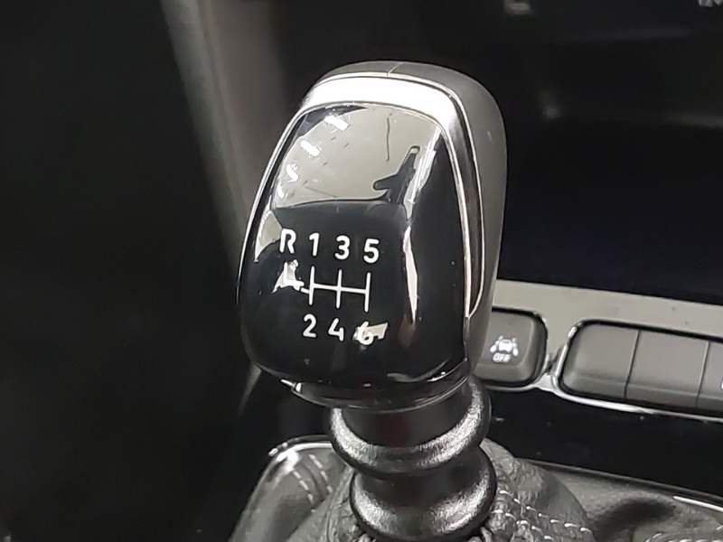 Vauxhall Mokka Ultimate Black #9