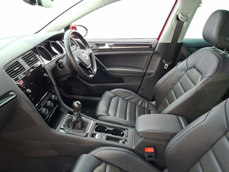 Volkswagen Golf 2.0 Tdi Gt Red #5
