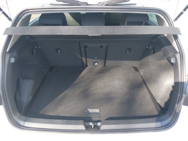 Volkswagen Golf Mk8 Hatchback 1.5 #8