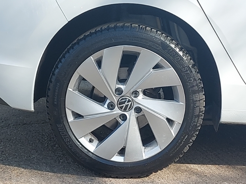 Volkswagen Golf Mk8 Hatchback 1.5 #14