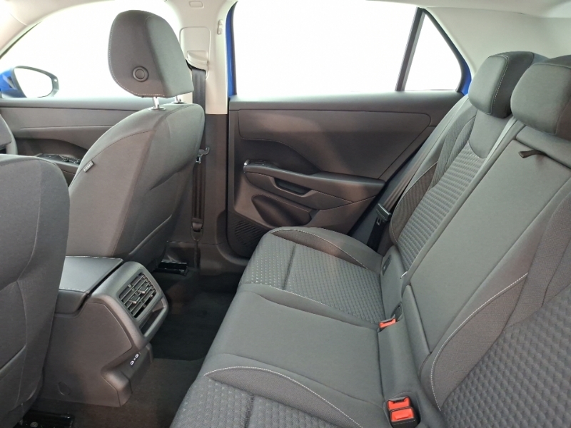 Volkswagen T-Roc 1.5 Etsi 150 Life Dsg Blue #6
