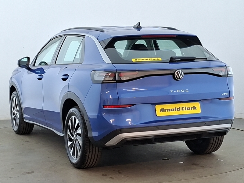 Volkswagen T-Roc 1.5 Etsi 150 Life Dsg Blue #2